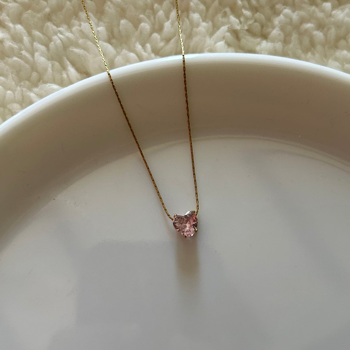 Amira Necklace - Pink