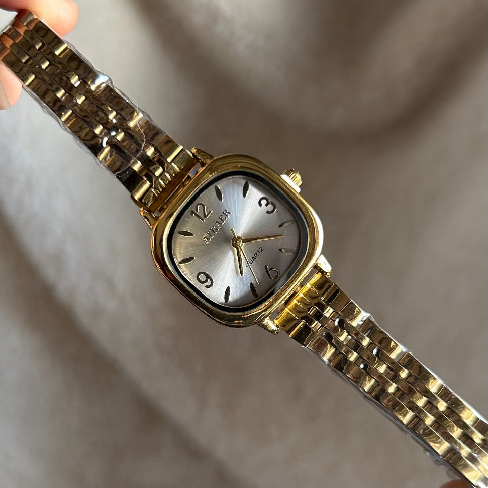 Pearl Watch