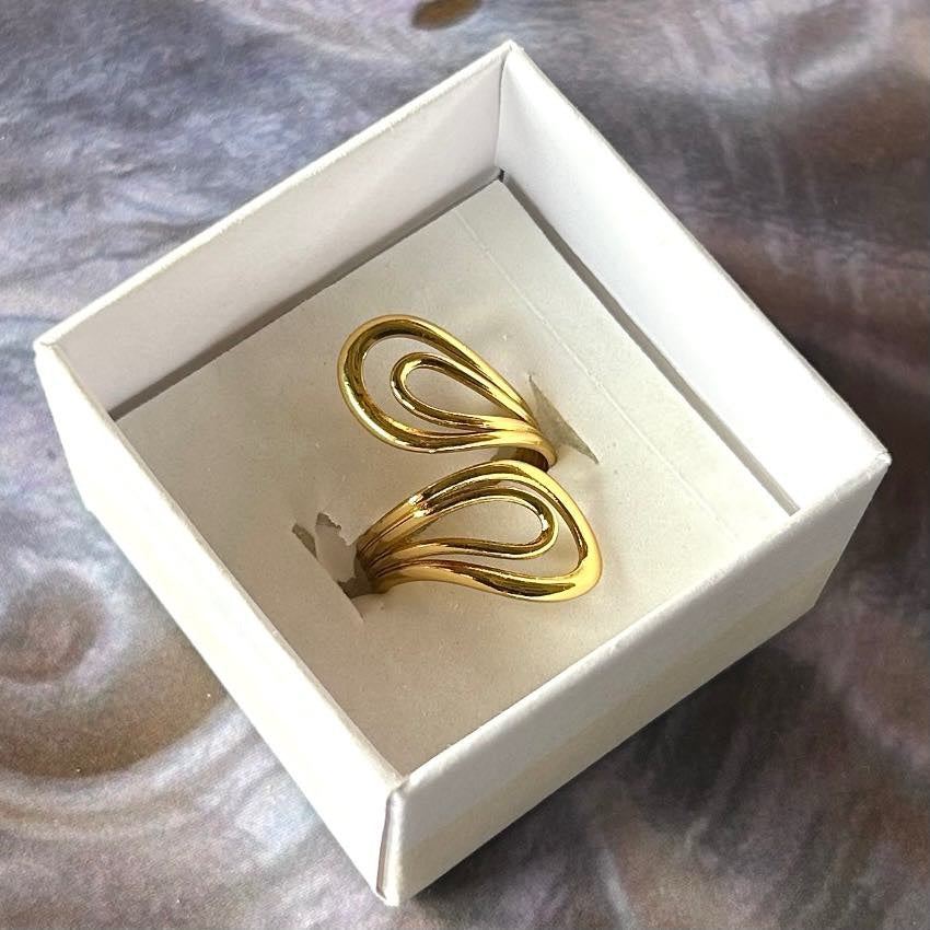 Hazel Ring - 04