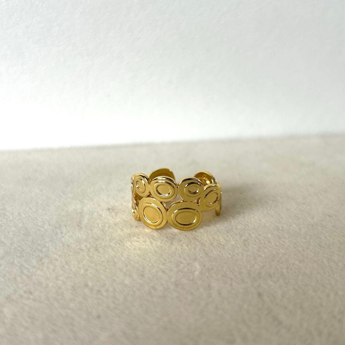 Golden Ring 18