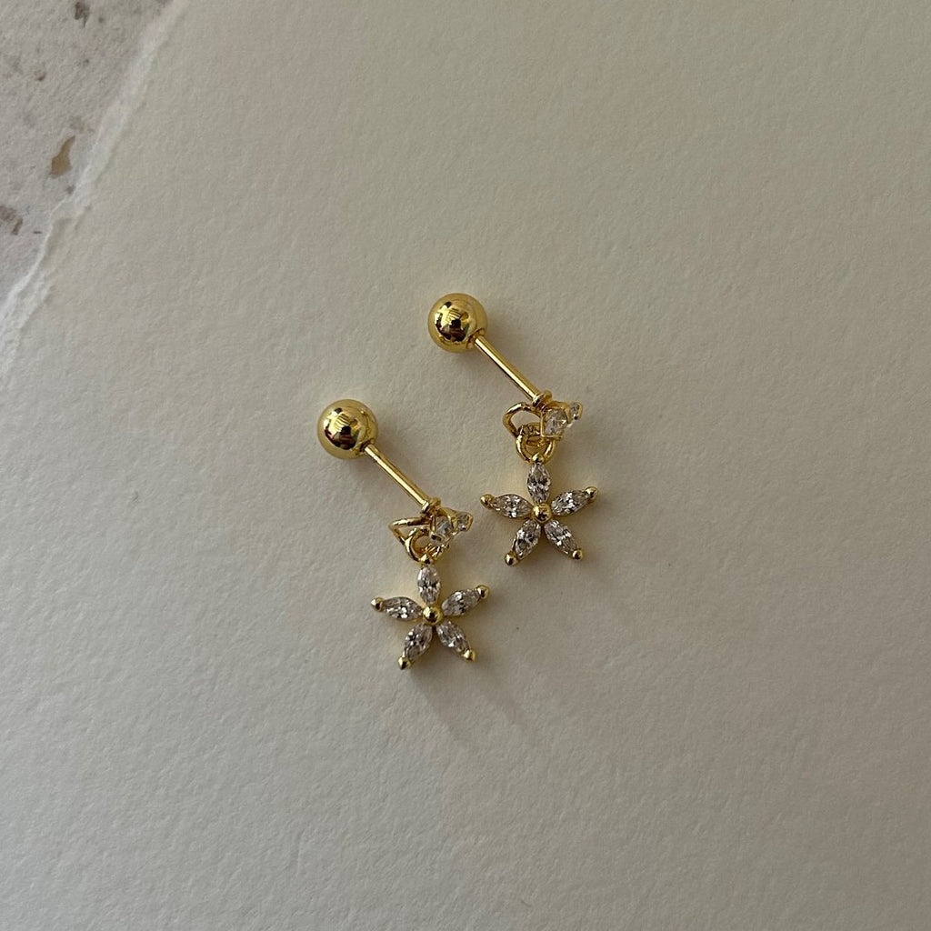 Daisy Dangler Studs