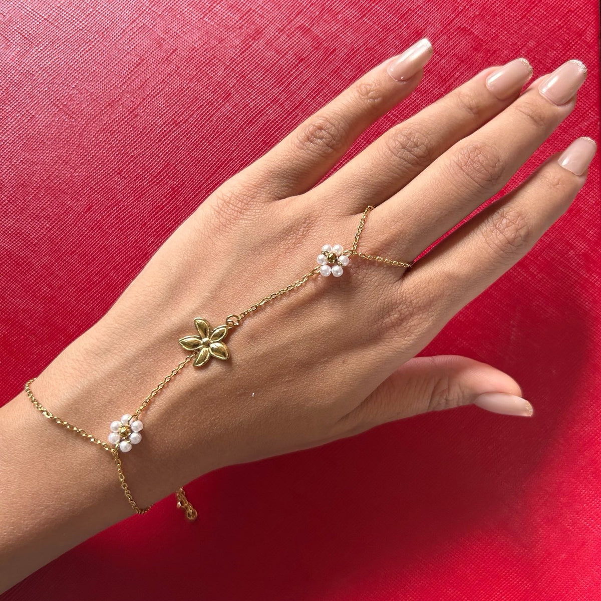 Lila Hand Chain Bracelet